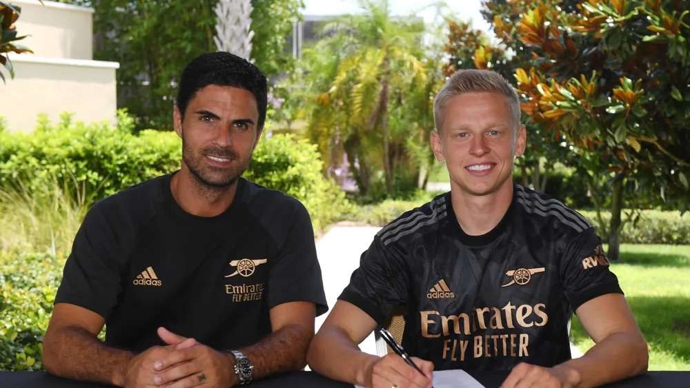 出公正的裁 出公正的裁