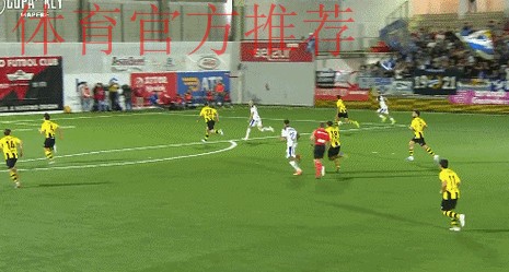 3球1助！昔日皇马7号疯狂虐菜：打破1263天球荒 振臂欢呼